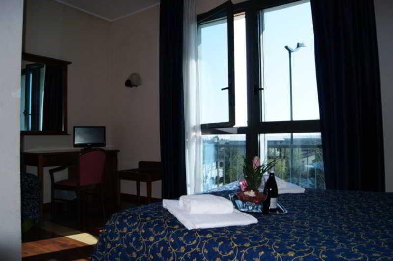 Hotel Resi Dep. วิกอนซา ภายนอก รูปภาพ